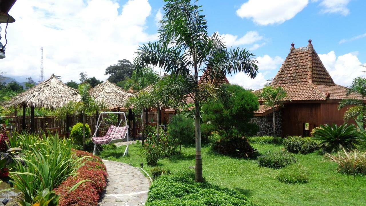 Villa Sindoro Village Wonosobo Exterior photo