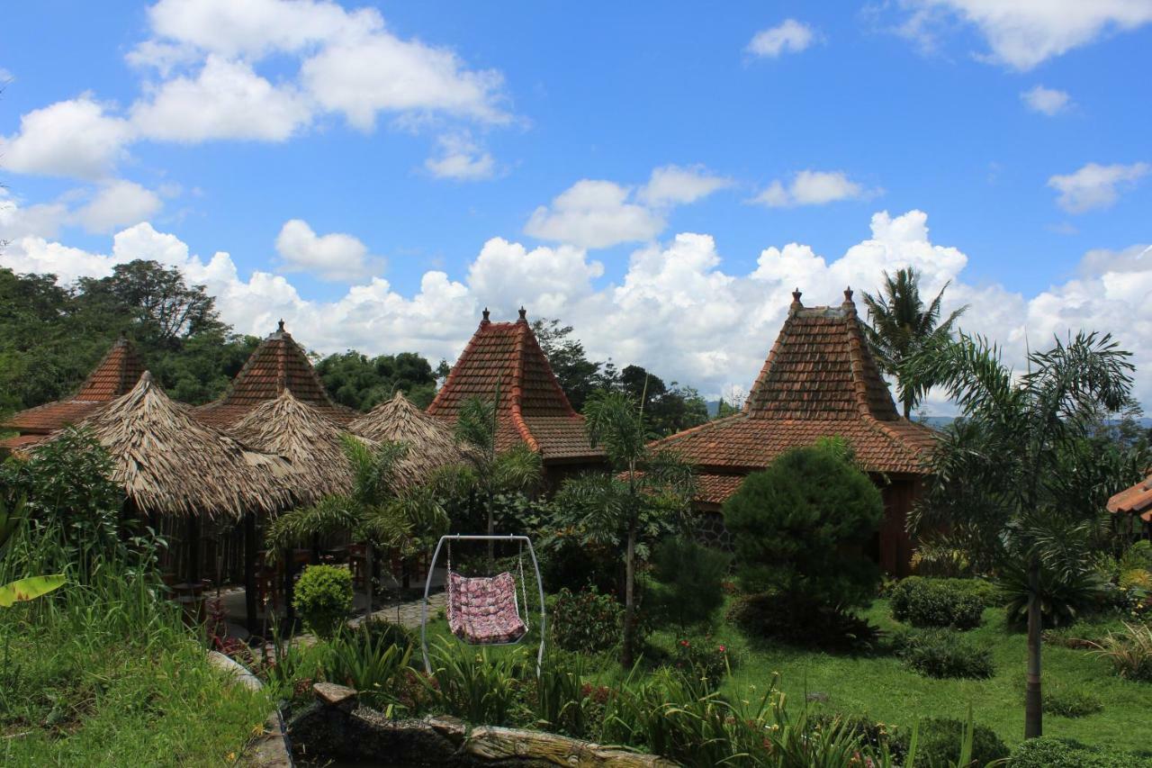 Villa Sindoro Village Wonosobo Exterior photo